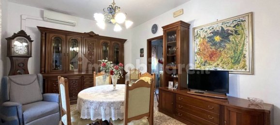 5 bedrooms Villa in Porto Viro, Italy No. 220639 10