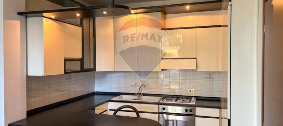 Apartamento de 2 divisões em Varese, Italy N.º 132456 2