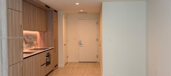 1 dormitorio propiedad comercial en alquiler en Miami, Miami-Dade, Florida, USA № 615242 29