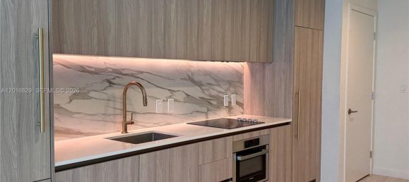 1 dormitorio propiedad comercial en alquiler en Miami, Miami-Dade, Florida, USA № 615242 26