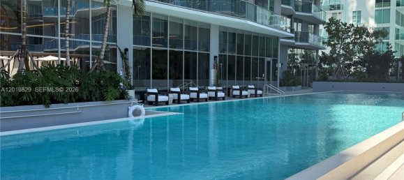 1 dormitorio propiedad comercial en alquiler en Miami, Miami-Dade, Florida, USA № 615242 4