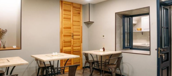 8-salle Hôtel à Tbilisi, Georgia No. 28 12