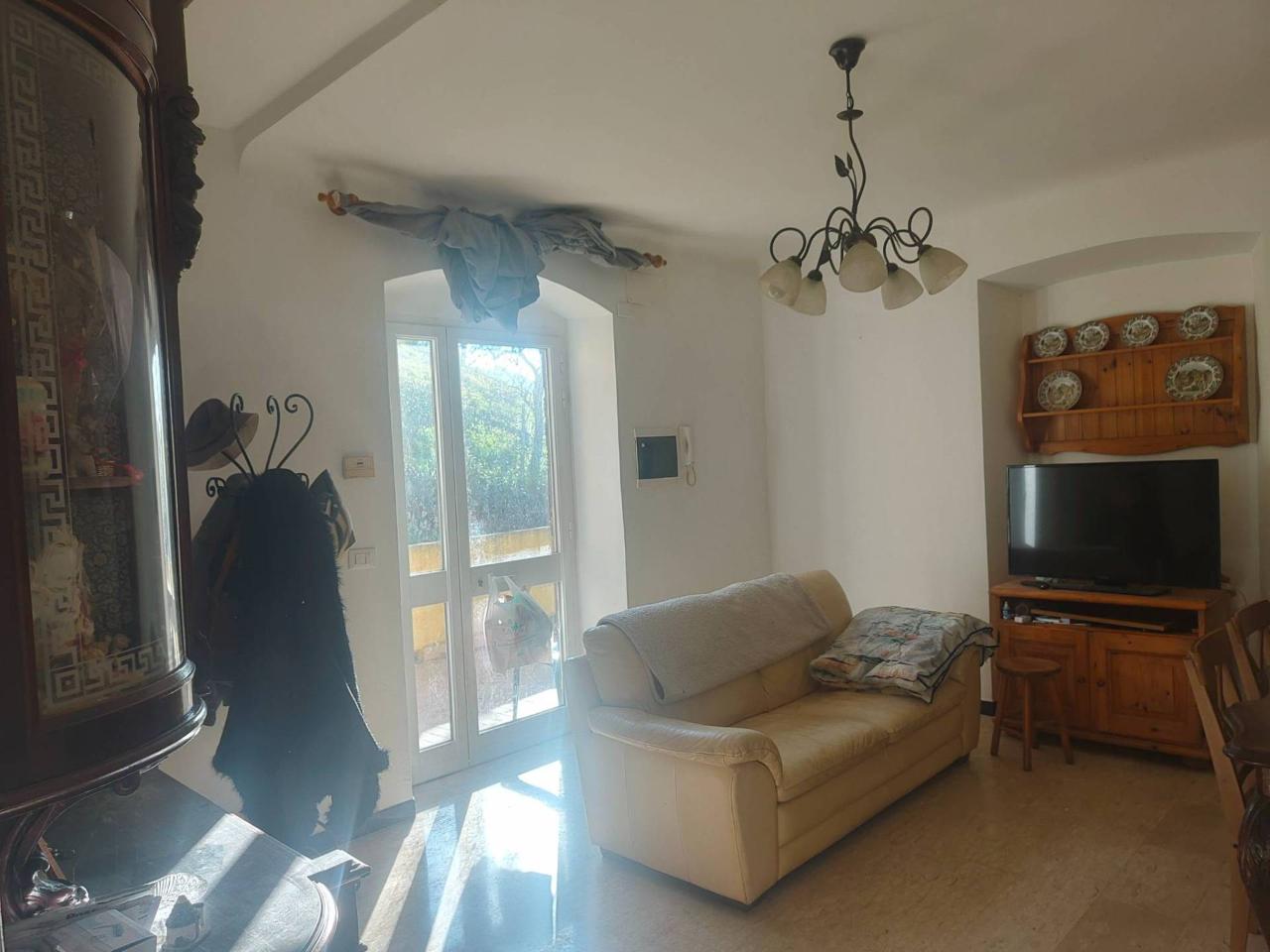 3-Zimmer Villa in Genoa, Italy, Nr. 146150