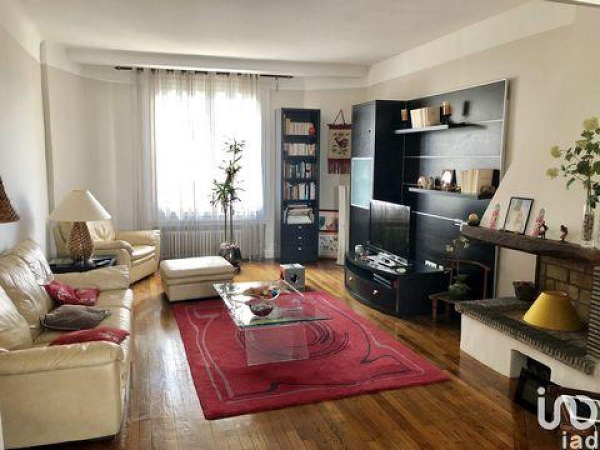 3 Schlafzimmer Eigentumswohnung in Gagny, France, Nr. 37682