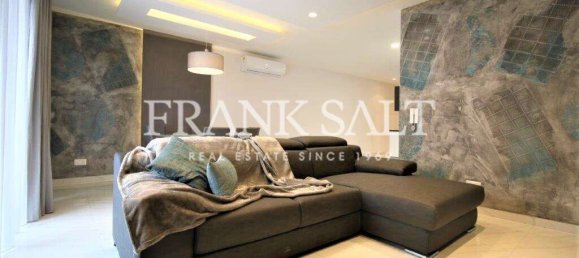 2 bedrooms Apartment in Zebbug, Malta No. 4895 2