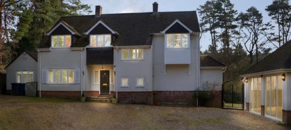 4 Schlafzimmer Haus in Farnham, United Kingdom, Nr. 13764 6