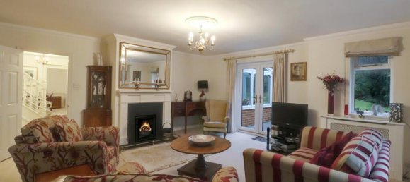 4 Schlafzimmer Haus in Farnham, United Kingdom, Nr. 13764 14