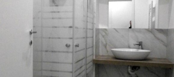 1 bedroom Apartment in Turin, Italy No. 190158 10