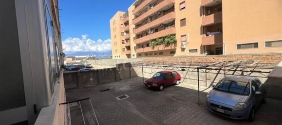 4 Schlafzimmer Wohnung in Reggio Calabria, Italy, Nr. 337350 21