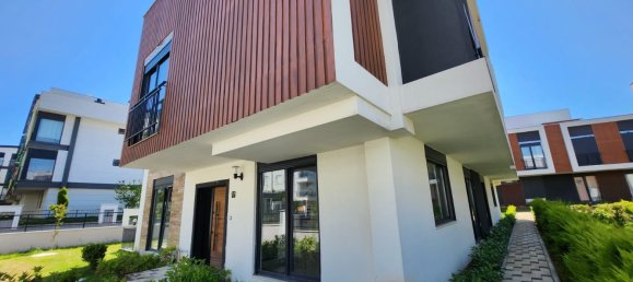 5 rooms Villa in Lara, Turkey No. 12643 4