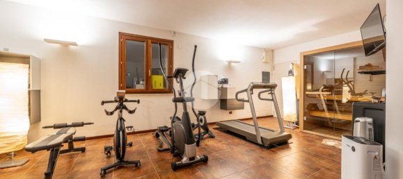 2 bedrooms Villa in Lavagno, Italy No. 314463 30