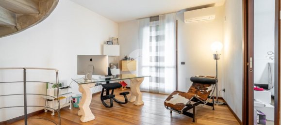 2 bedrooms Villa in Lavagno, Italy No. 314463 17