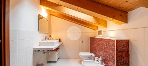 2 bedrooms Villa in Lavagno, Italy No. 314463 27