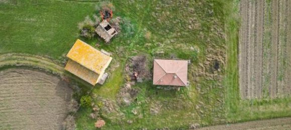 5 rooms House in Montepulciano, Italy No. 74902 3