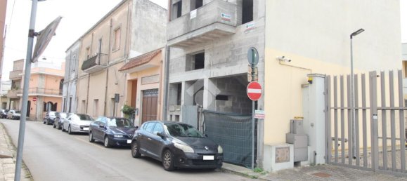 10-Zimmer Haus in San Pietro Vernotico, Italy, Nr. 102818 13