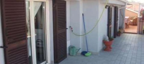 7-salle Appartement à Magliano Romano, Italy No. 200546 9