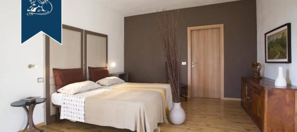 9 Schlafzimmer Gewerbliche Immobilie in Montegabbione, Italy, Nr. 320310 40