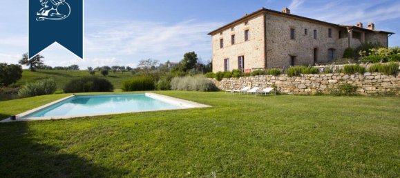 9 Schlafzimmer Gewerbliche Immobilie in Montegabbione, Italy, Nr. 320310 10