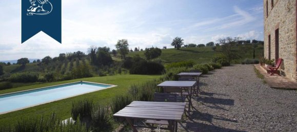 9 Schlafzimmer Gewerbliche Immobilie in Montegabbione, Italy, Nr. 320310 14