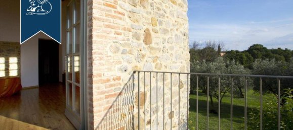 9 Schlafzimmer Gewerbliche Immobilie in Montegabbione, Italy, Nr. 320310 42