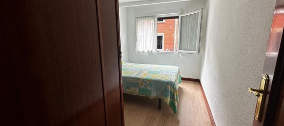3 Schlafzimmer Gewerbliche Immobilie in Gijon, Spain, Nr. 149750 8