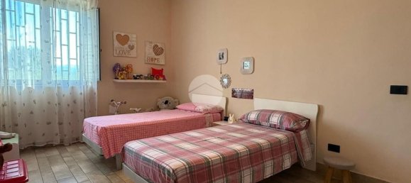 Квартира с 3 спальнями в Корильяно Калабро, Италия № 323582 18