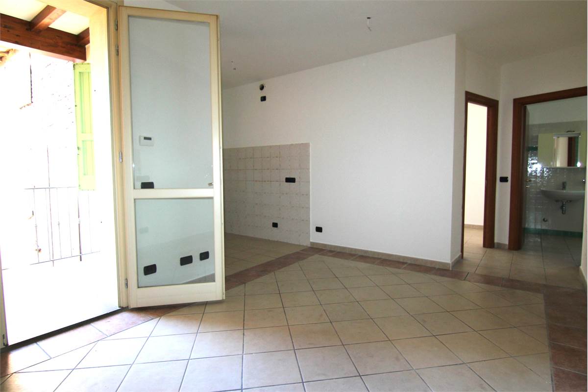 Квартира с 1 спальней в Скандиано, Италия № 262330