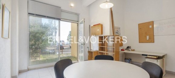 88m² Commercial property in Lisbon, Portugal No. 94488 5