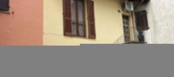 2-salle Appartement à Civate, Italy No. 8114 9