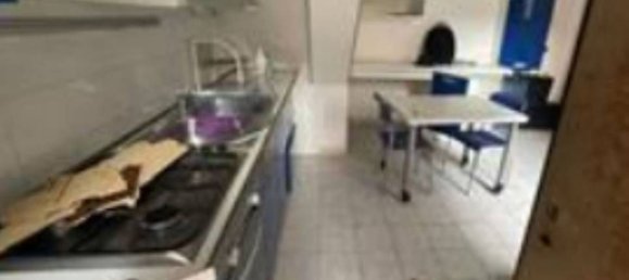 2-salle Appartement à Civate, Italy No. 8114 15