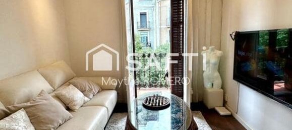 3 chambres Appartement à Eixample, Spain No. 185867 21