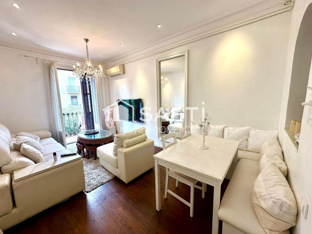 3 chambres Appartement à Eixample, Spain No. 185867