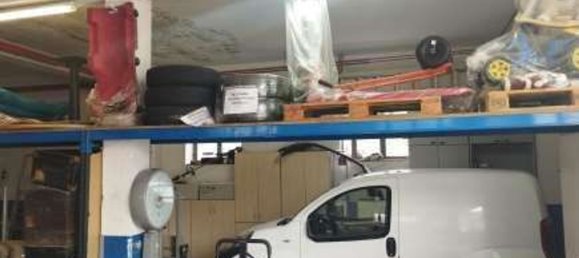 Villa de 5 dormitorios en Brinzio, Italy No. 372600 21