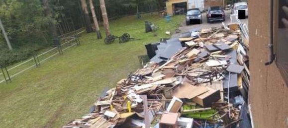 Villa de 5 dormitorios en Brinzio, Italy No. 372600 24