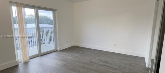 1 Schlafzimmer Villa in Miami, USA, Nr. 614747 10