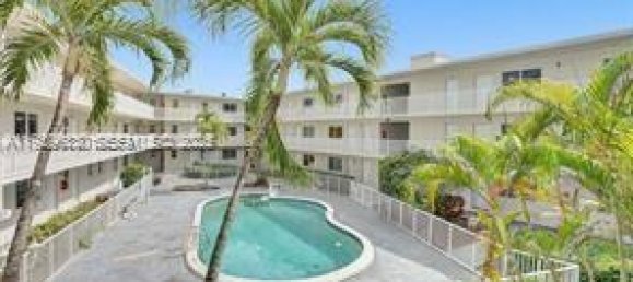 1 Schlafzimmer Villa in Miami, USA, Nr. 614747 2