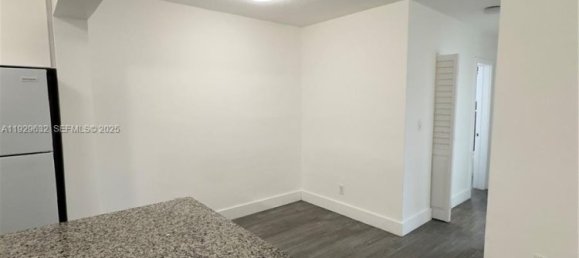 1 Schlafzimmer Villa in Miami, USA, Nr. 614747 8