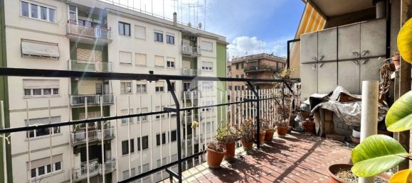 2 bedrooms Apartment in Rome, Italy No. 145891 9