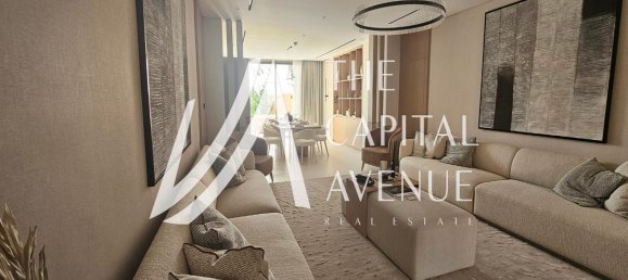 5 bedrooms Villa in Abu Dhabi Gate City, UAE No. 33551 18