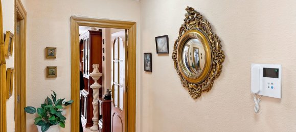 4 bedrooms Apartment in Malaga, Spain No. 137282 11