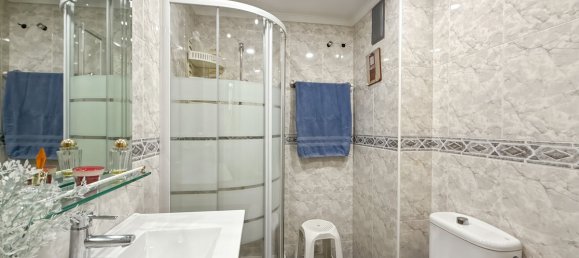 4 bedrooms Apartment in Malaga, Spain No. 137282 42