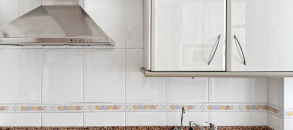 4 bedrooms Apartment in Malaga, Spain No. 137282 7