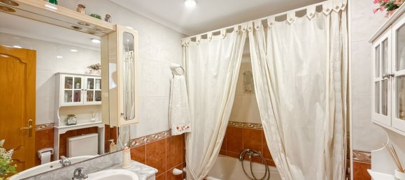 4 bedrooms Apartment in Malaga, Spain No. 137282 32