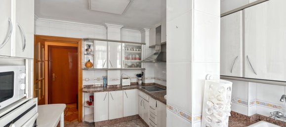 4 bedrooms Apartment in Malaga, Spain No. 137282 48