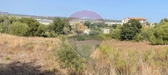 Grundstück in Belpasso, Italy 7300m², Nr. 356215 18