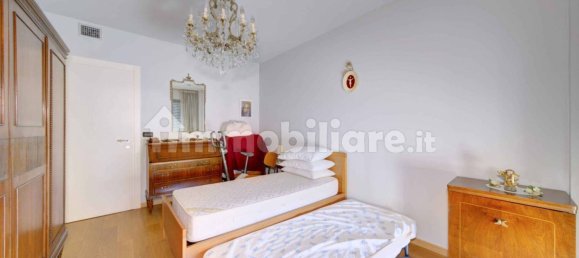 2 bedrooms Apartment in Turin, Italy No. 343431 19