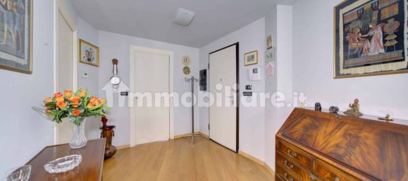 2 bedrooms Apartment in Turin, Italy No. 343431 9
