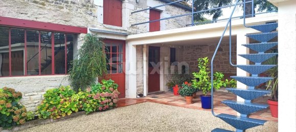 3 bedrooms House in Beaune, France No. 293780 3