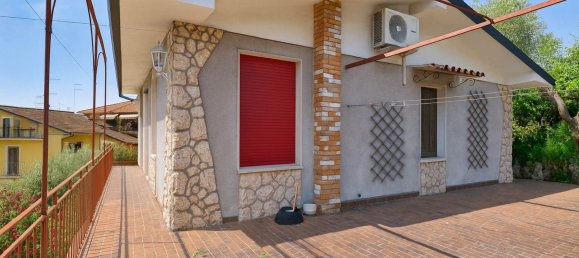 Квартира с 6 комнатами в Сало, Италия № 311874 2