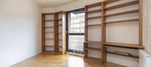 2 Schlafzimmer Wohnung in Versailles, France, Nr. 187883 4